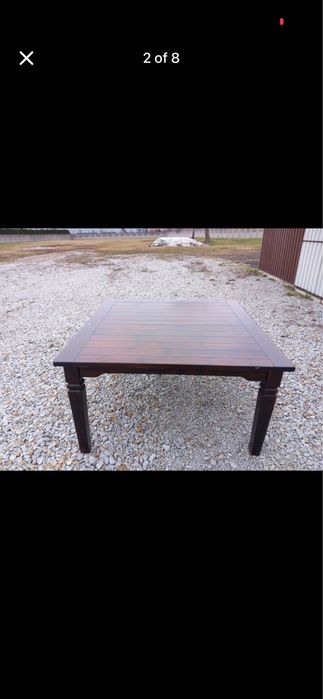 Kwadratowy, drewniany stół - 140 cm