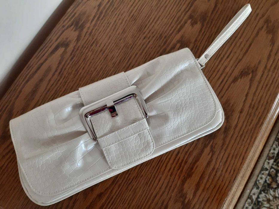 Torebka, kopertówka do ręki, nieużywana.