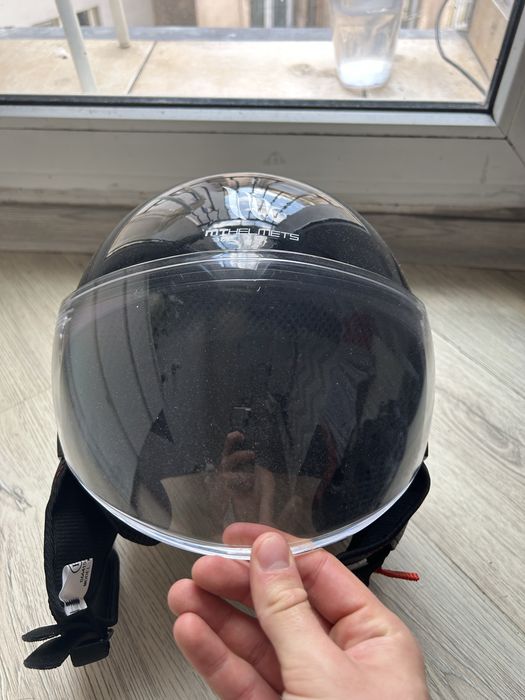 Kask motocyklowy Mt-helements
