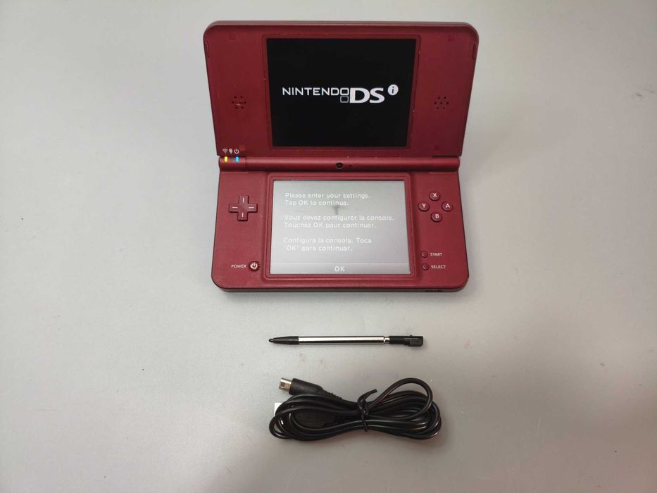 Nintendo DSI XL Vermelho