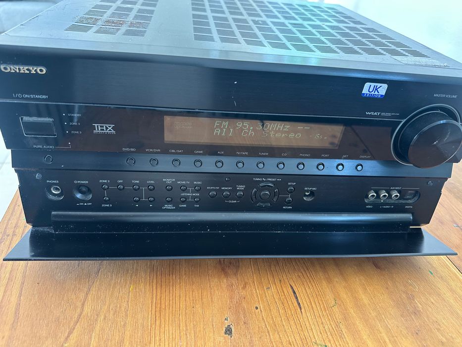 Amplificador Onkyo TX-NR807