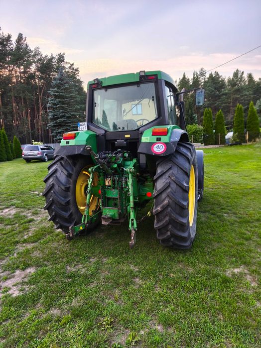 John Deere 6800