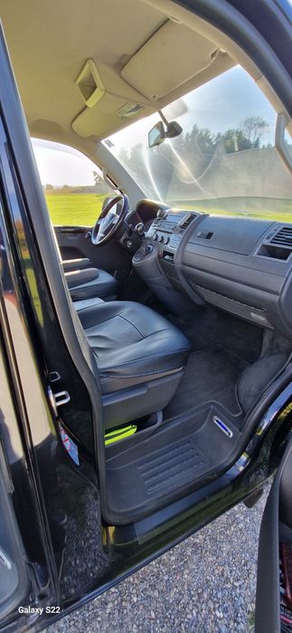 Продається Volkswagen Multivan T5
