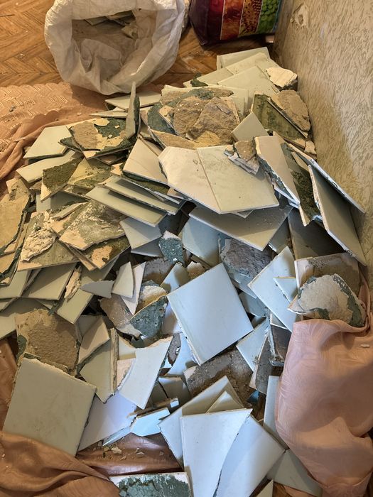 Плитка бу в мішках ціла