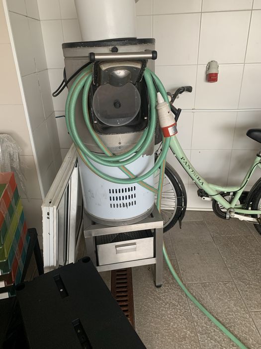 Descascadora d batata trifasico