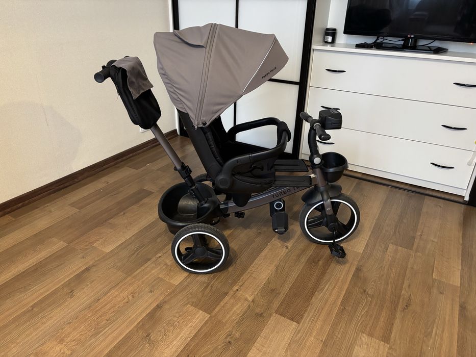 Велосипед дитячий з батьківською ручкою