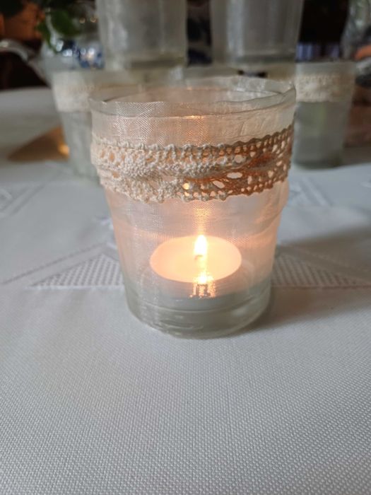 Szklane lampioniki romantyczne światło