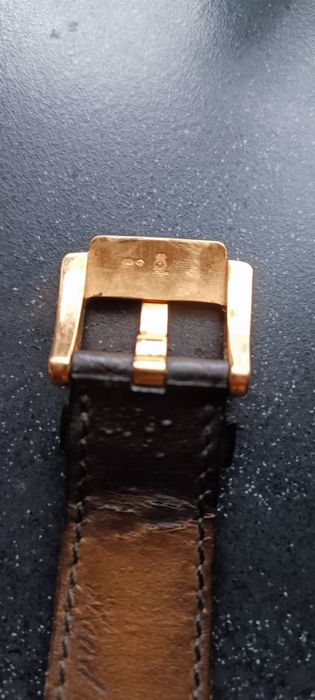 Продам мужские часы в отличном состоянии .2007г. лимитированная серия.