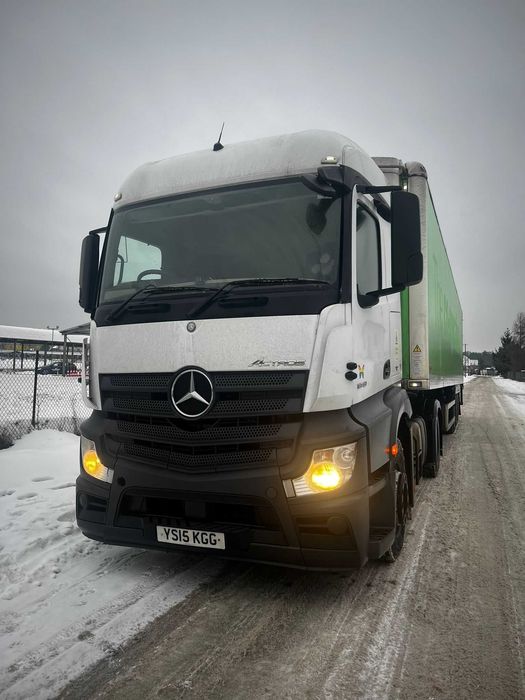Mercedes-Benz