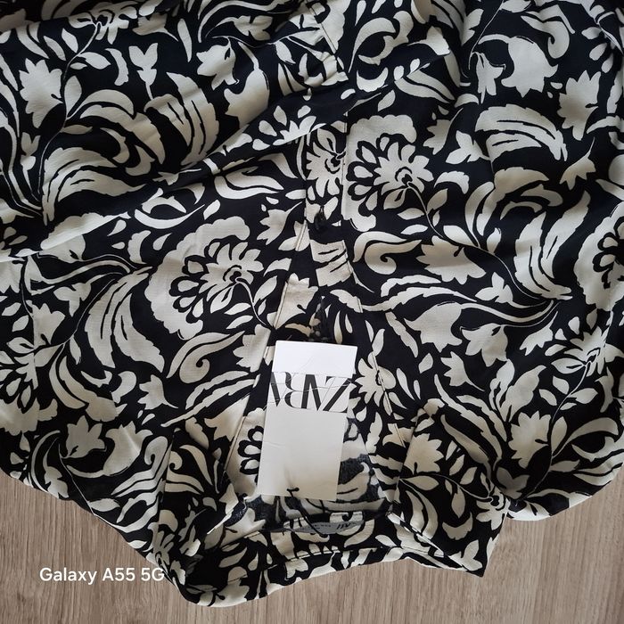 Piękna sukienka Zara M