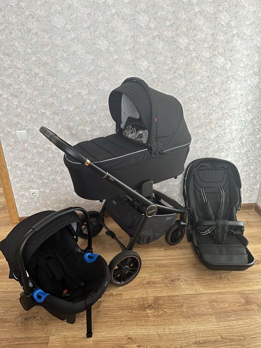 Коляска Carrello Epica 3в1
