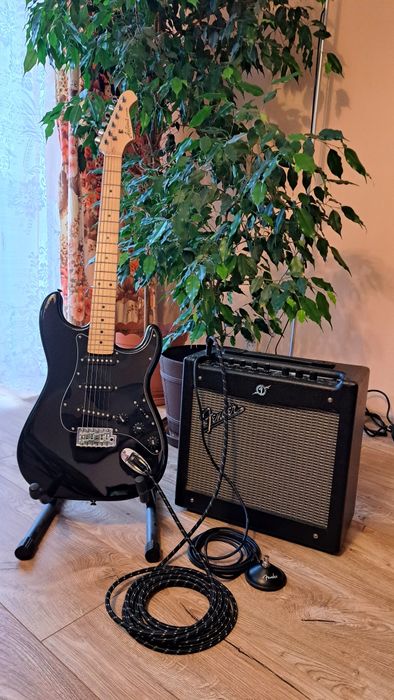 Gitara elektryczna, wzmacniacz