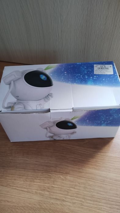 Projektor gwiazd robot