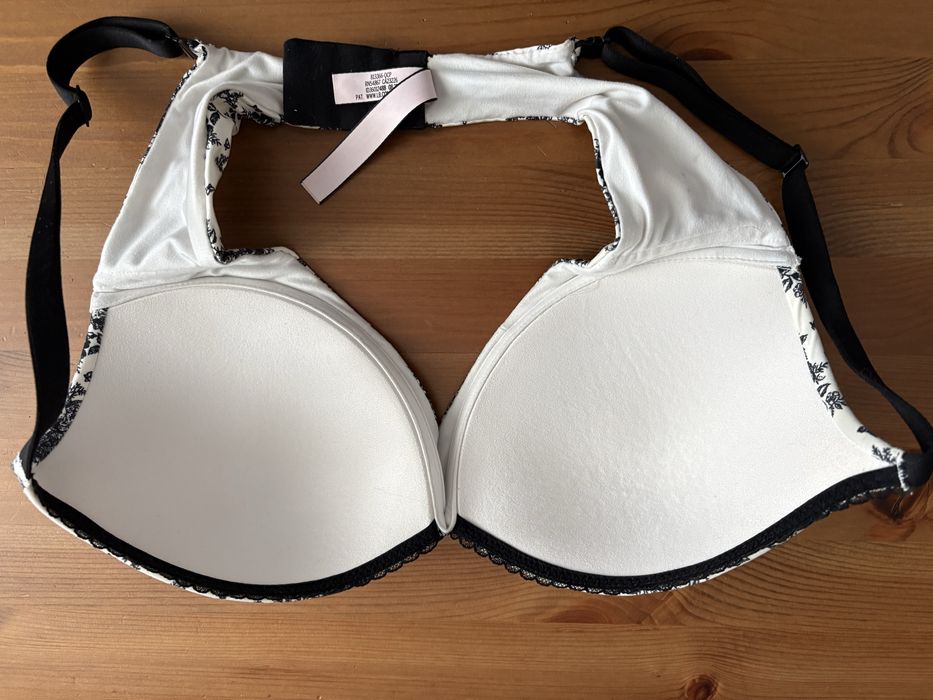Biustonosz Victoria’s Secret