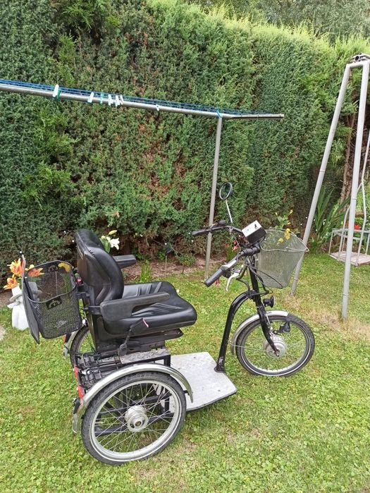Trójkołowiec elektryczny WULFHORST-skuter dla seniora/ osoby niepełnosprawnej.