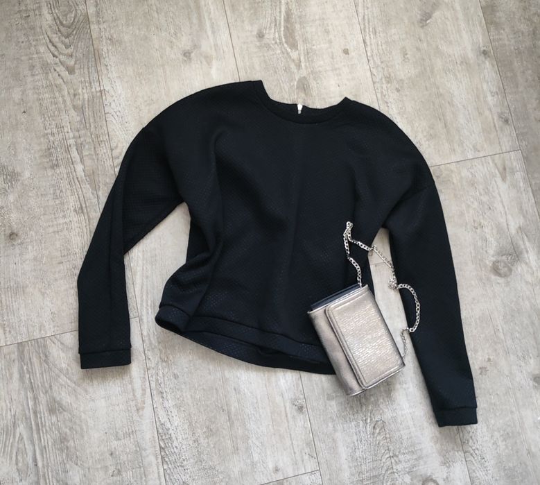 Czarna bluzka bluza 42 XL Mohito boyfend