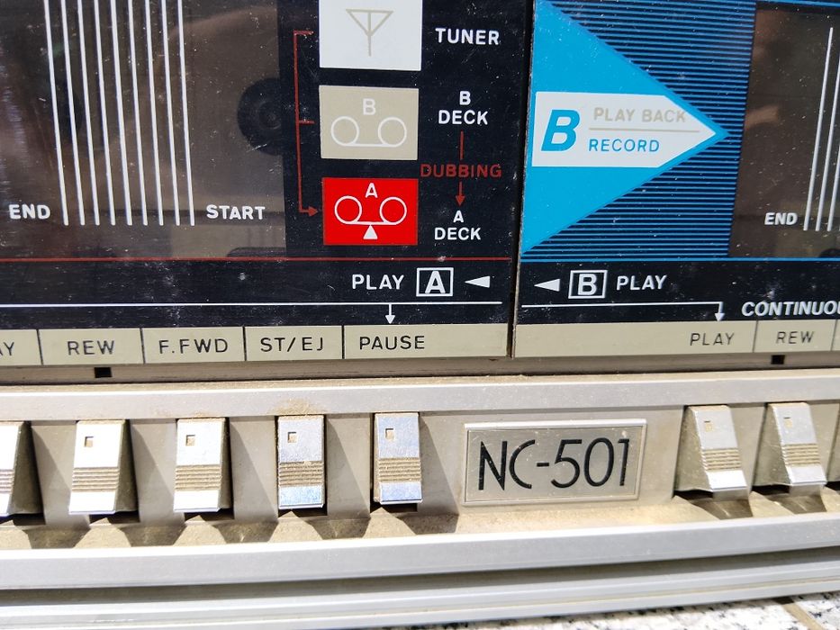 Radio retro styl lata 80te, 90te vintage sprawne na kasety model NC-501