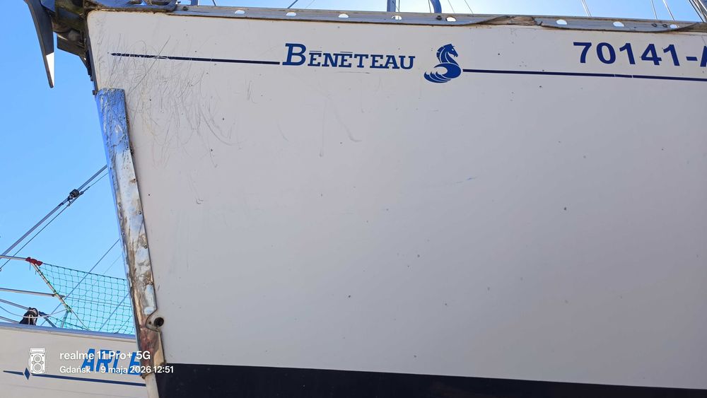 Jacht żaglowy BENETEAU Oceanis 390