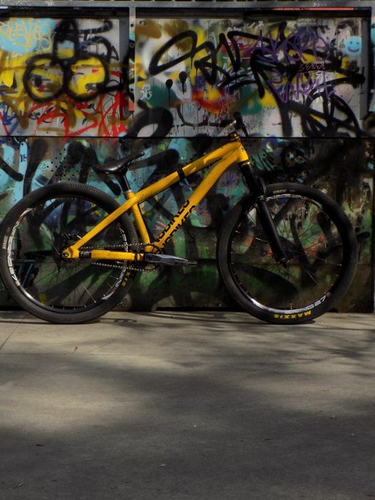 Ns decade v2 Yellow splash