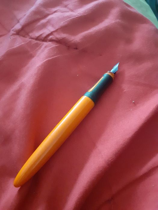 Pióro na naboje ze stalówką