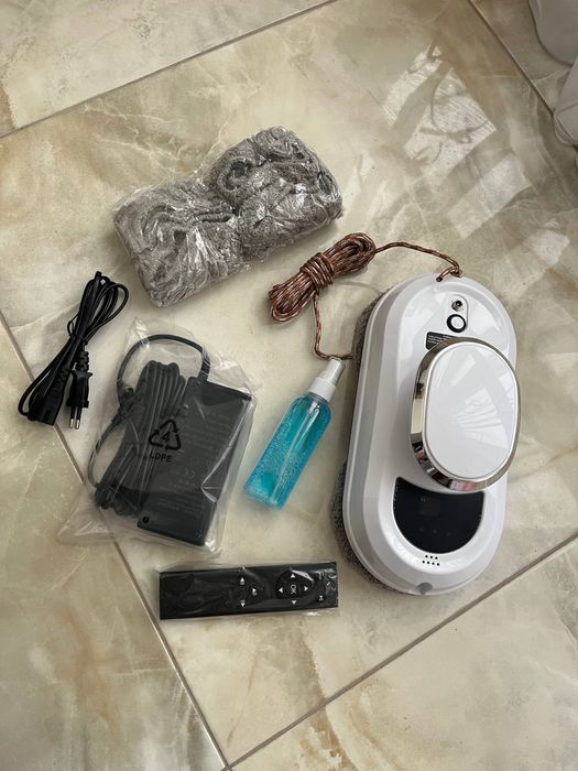 Оренда робота для миття вікон