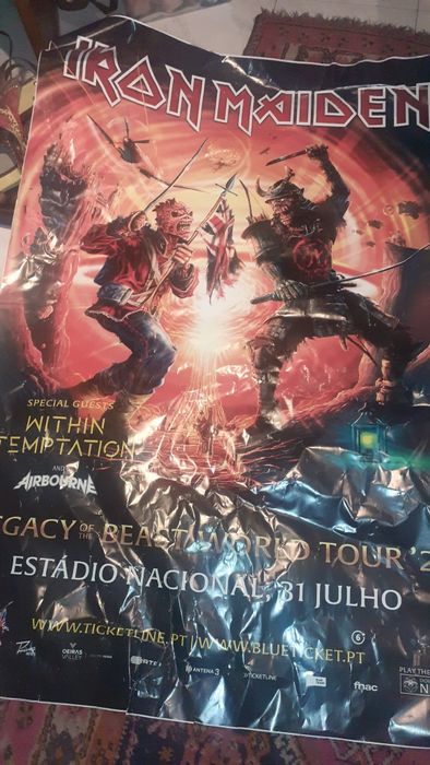 Cartaz gigante Iron Maiden 2022 Lisboa mop