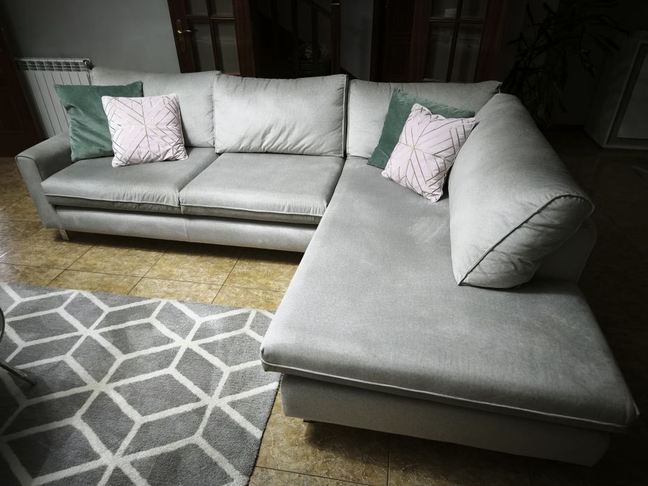 Vendo sala de jantar + móvel TV + mesa de centro