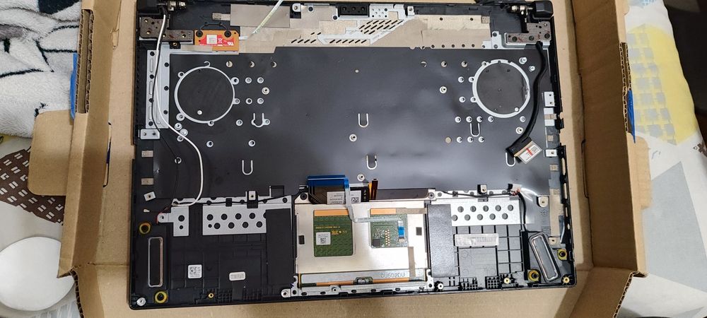 “Продам корпус ноутбука ASUS ROG GA502DU без материнской платы.