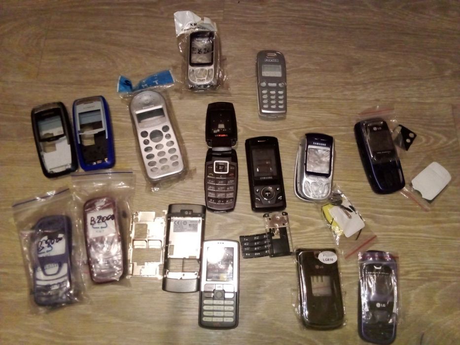 Корпус Самсунг d 520 x510 e820  кнопочным мобильным телефонам