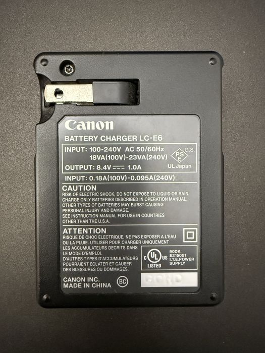 Carregador de bateria Canon LC-E6