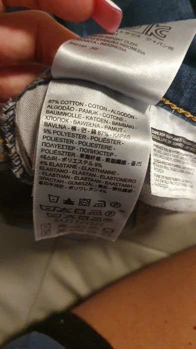 Spodnie jeansowe Levis 27