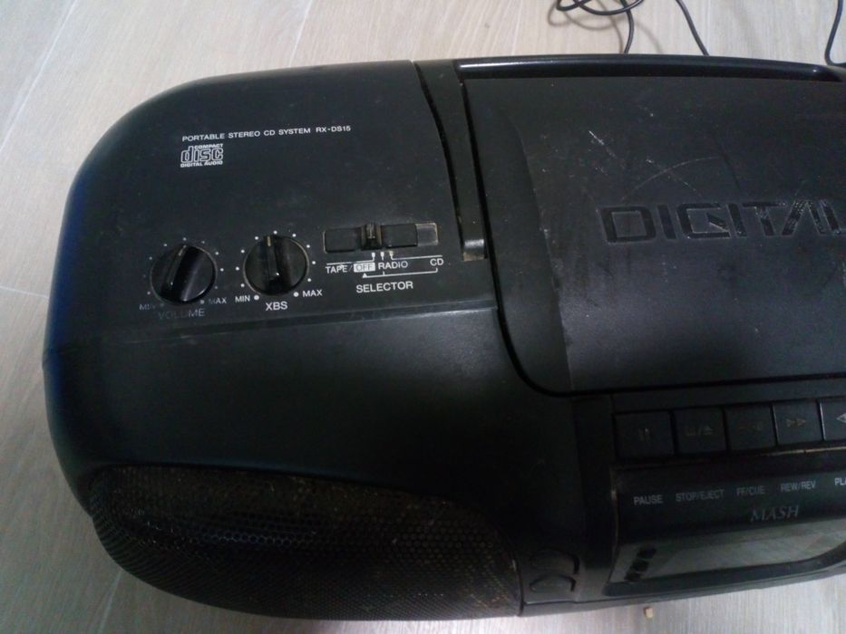 Музичний центр  хіт 2000-х