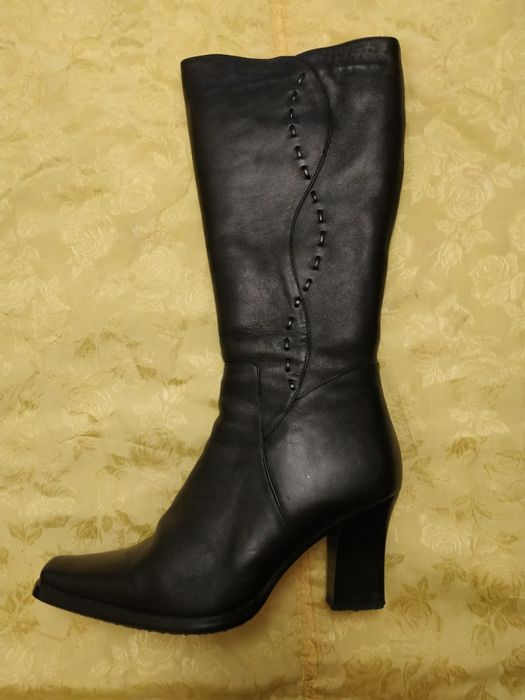 Сапоги женские зимние 40 размер.