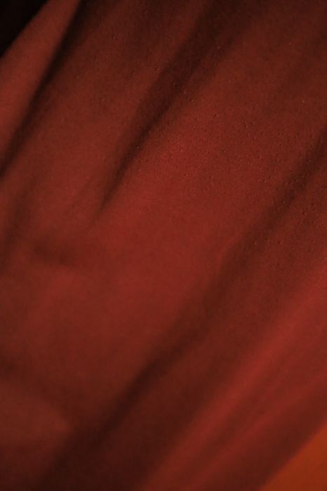 Сукня бордового кольору