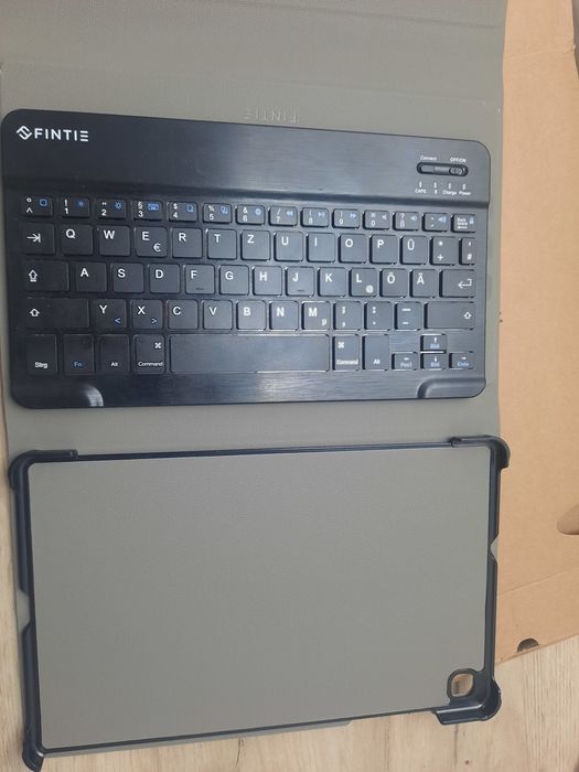 Etui skórzany na Samsung tab s6  lite z klawiaturą