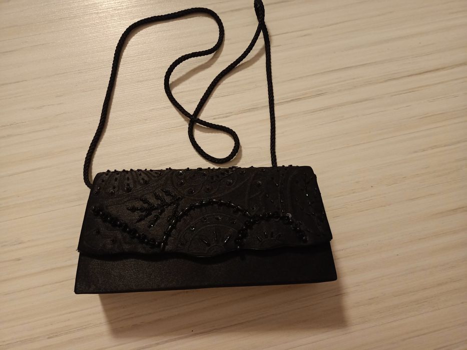 Elegancka torebka wieczorowa