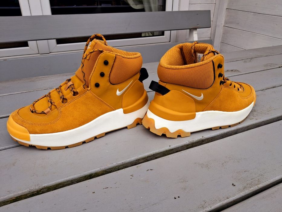 Sneakersy Nike Model: City Classic Boot DQ.5601.710 Nowe ! 
Rozmiar 40