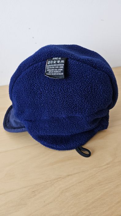 Oryginalna czapka brytyjskiego celnika