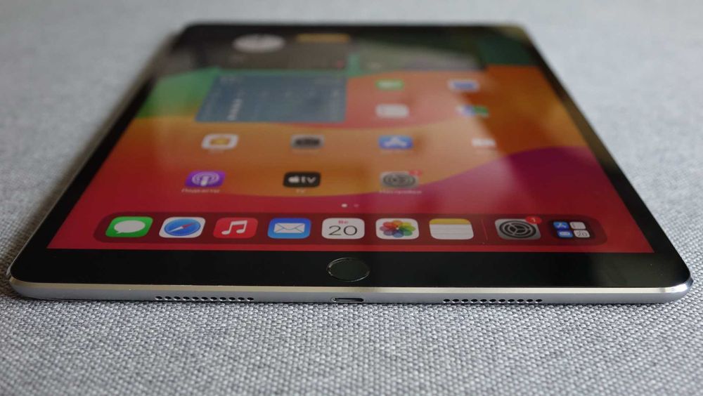 ИДЕАЛ Планшет Apple iPad PRO 10.5 Space Gray A1709 256GB Sim LTE акб 96% 80 Циклов