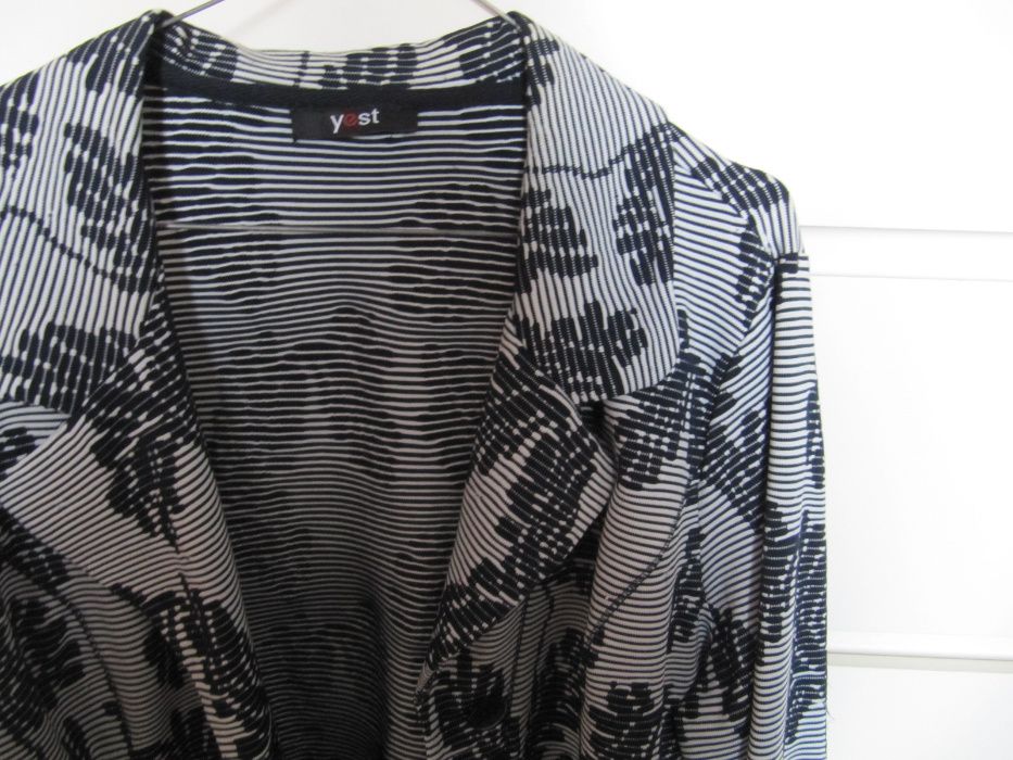 żakiet / wdzianko 50/52