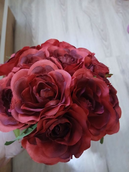 Sztuczne kwiaty róże 25cm długości