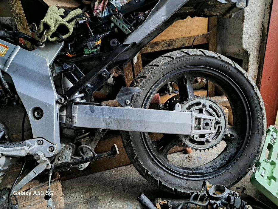 Двигун  suzuki v-strom 1000