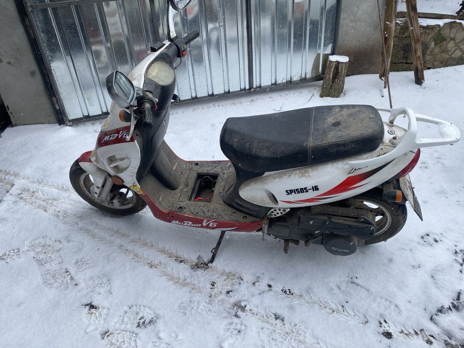 Продам скутер спарк150