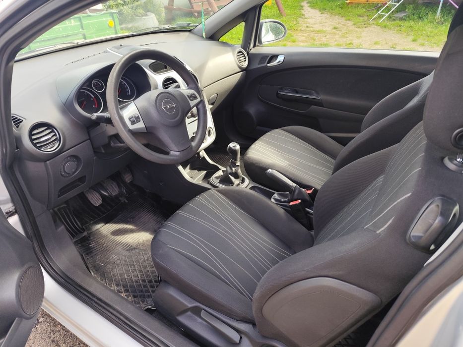 Sprzedam Opel Corsa D 2009r 117 tyś km