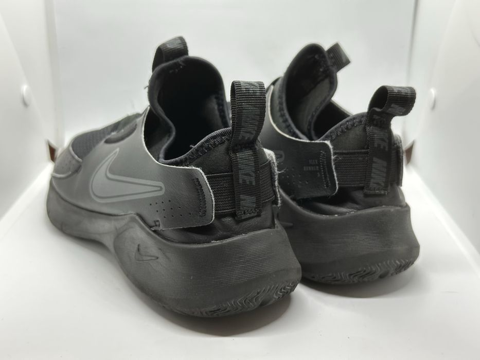 Nike кросівки Flex Runner 3