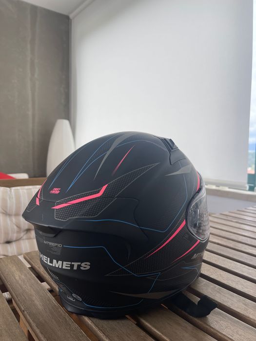 Capacete MT Helmets KRE Intrepid - Como Novo