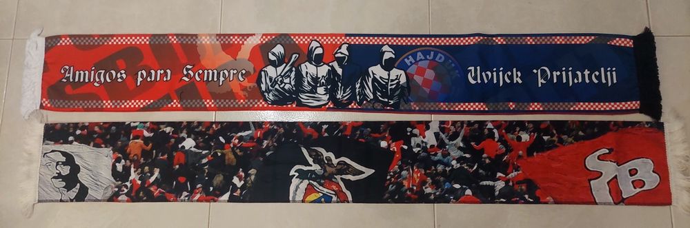 2 echarpes bufandas do Benfica