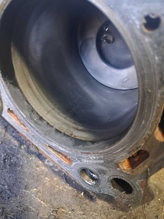 Блок Mercedes 2.2 cdi OM 611 \ 646 Vito Sprinter