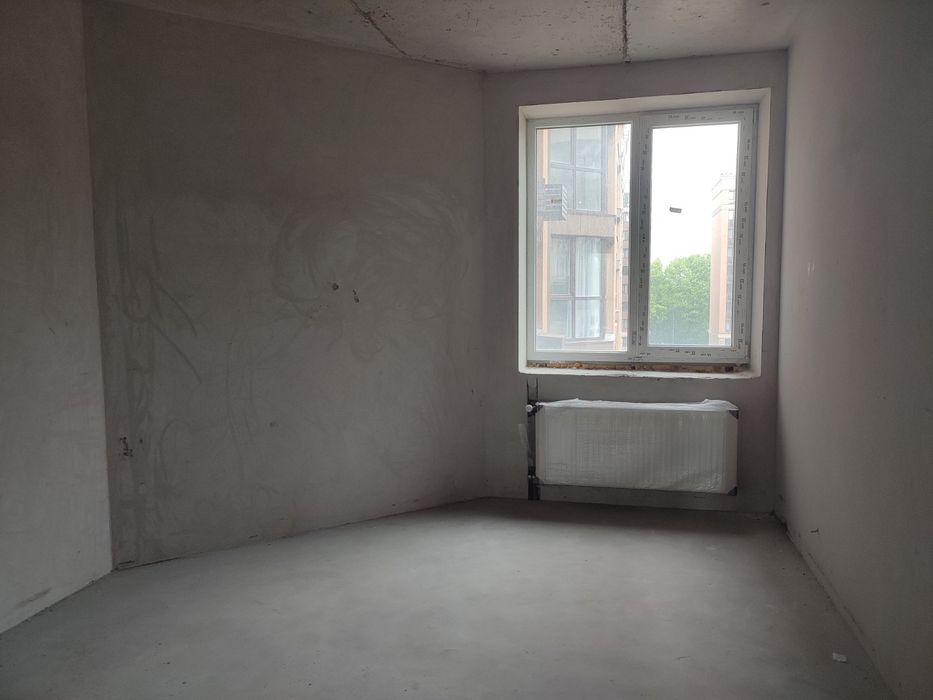 Продаю 3-кімнатну квартиру в Новосілках