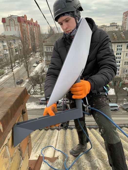 Высотные работы, верхолаз, высотник, монтаж вентиляция Альп